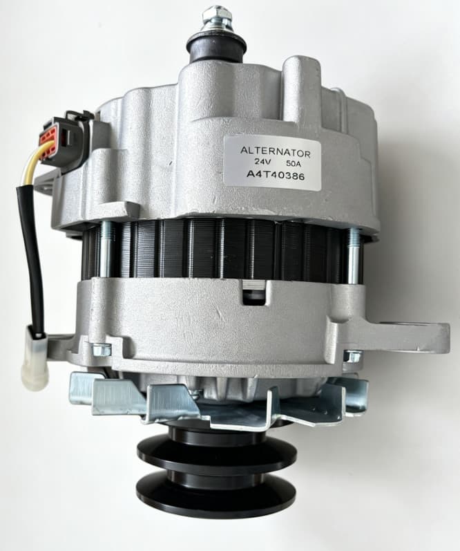 NEW Mitsubishi Truck A4T40386 24V 50A CW Alternator