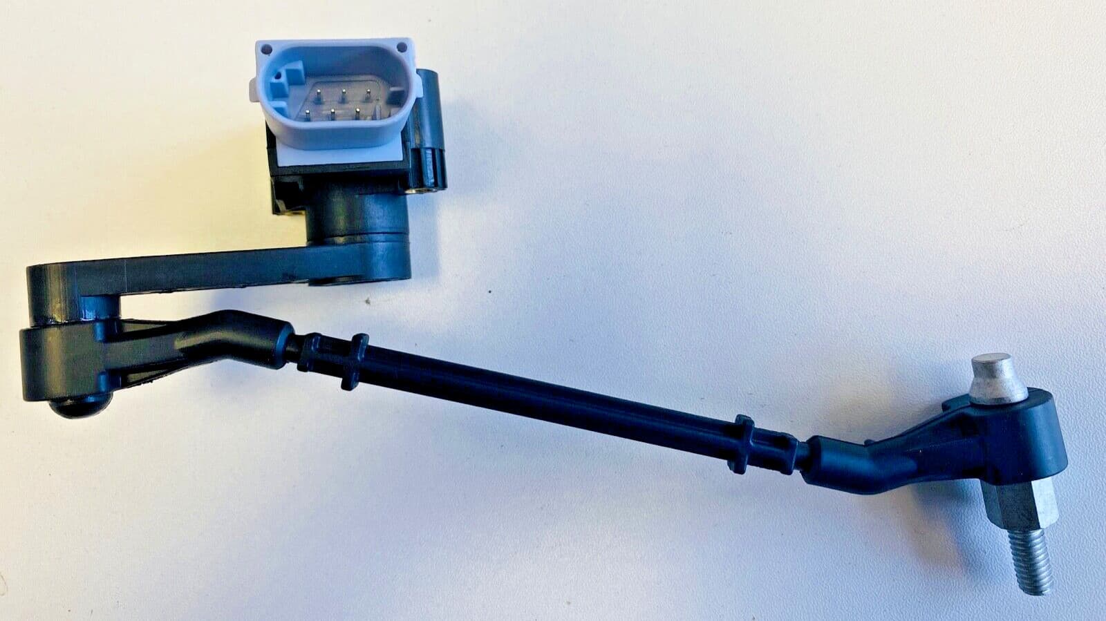 LR023652 New Front Height Sensor for Range Rover L322