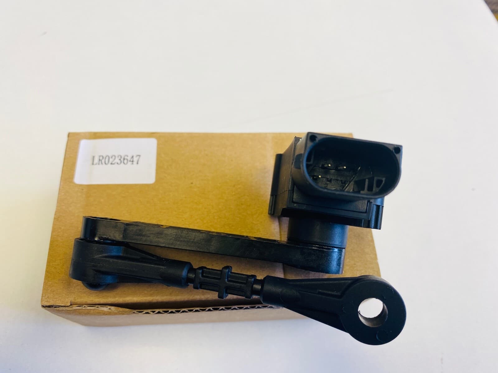 for LAND ROVER RANGE ROVER SPORT L320 Front Height Sensor LR023647