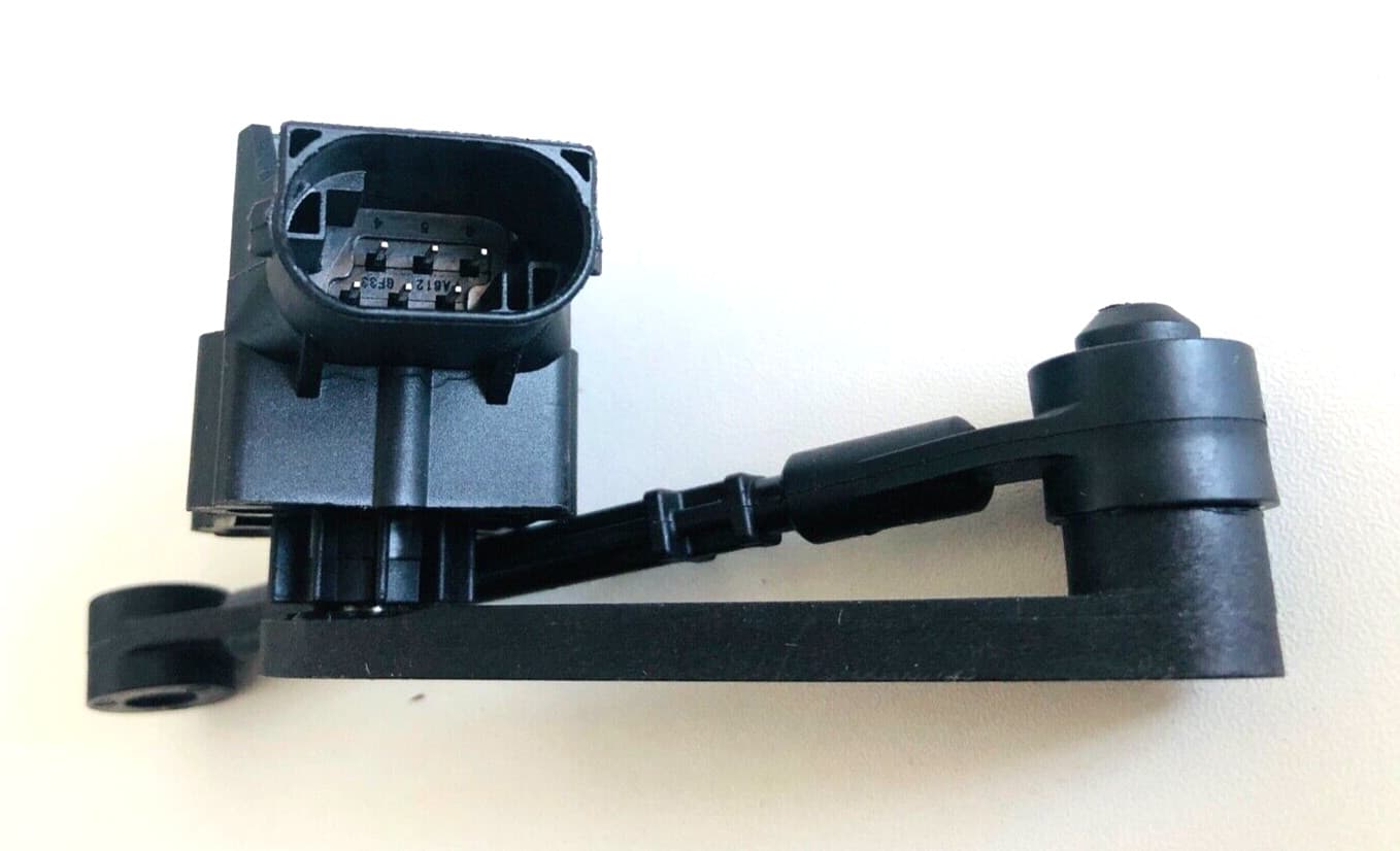 Front-Left AIR SUSPENSION RIDE HEIGHT SENSOR for LR DISCOVERY MK3 RQH500071 6 pn