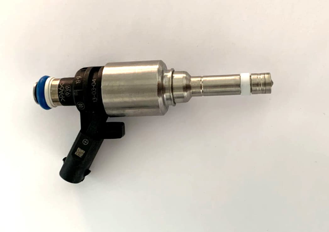 Seat Petrol Fuel Injector fits SEAT EXEO 3R 1.8 10 to 13 Nozzle Valve 06H906036Q