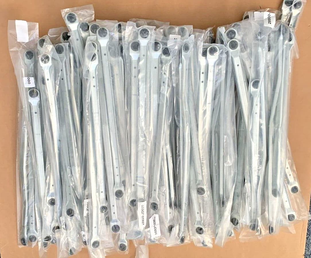 SALE Bulk of 50 Front Windscreen Wiper Repair Kit for Nissan Qashqai + 2 (07-13)