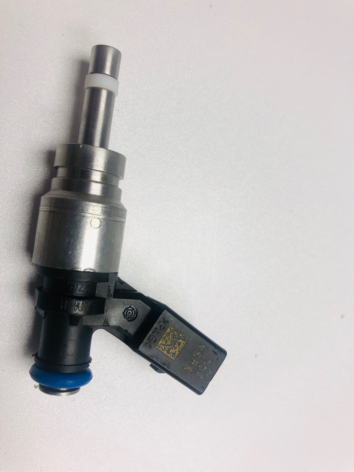 GENUINE FOR  AUDI Fuel Injector  A6 Avant A8 C6 4F 4E Saloon 2.8L 2006-2011
