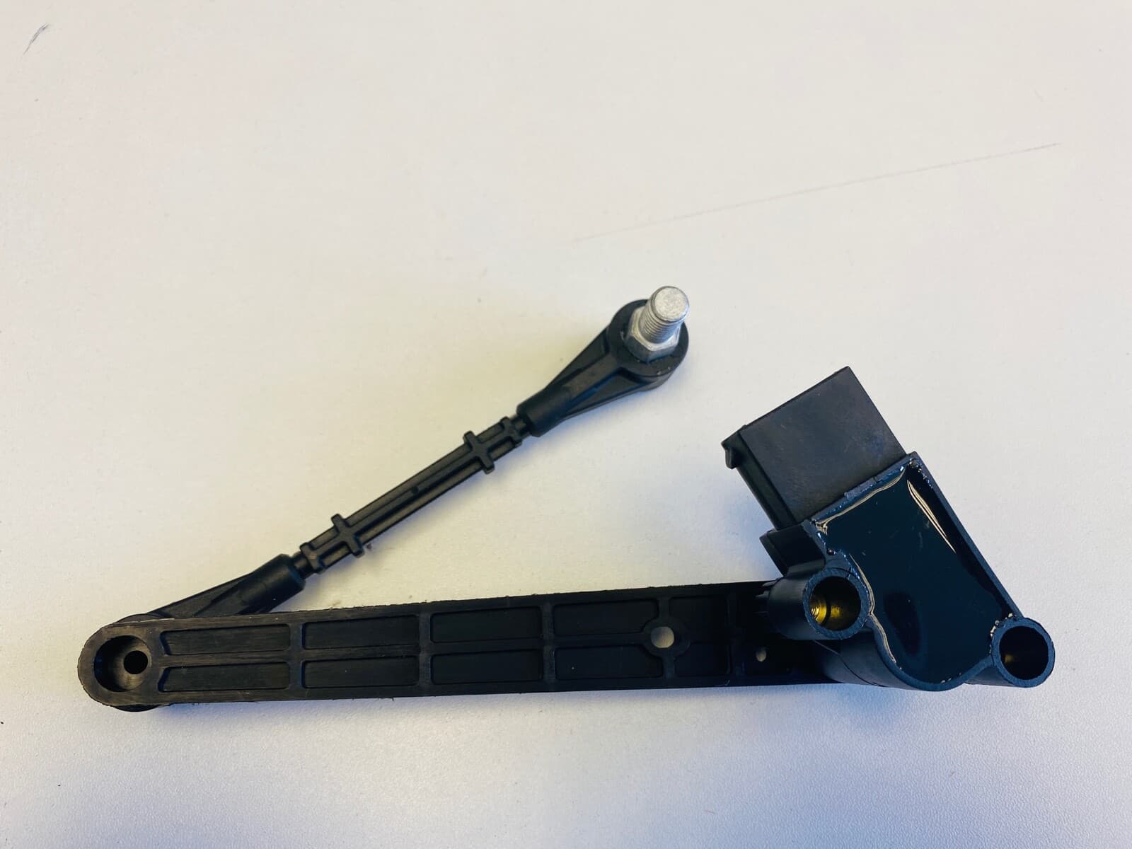 for LAND ROVER RANGE ROVER L322 Rear Suspension Height Sensor LR023653